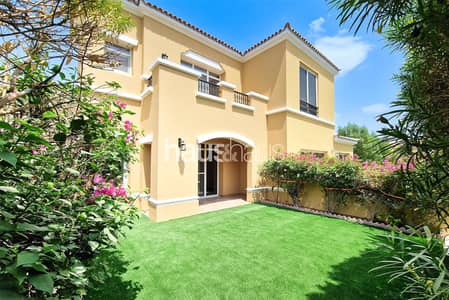 2 Bedroom Townhouse for Rent in Arabian Ranches, Dubai - Classic Style | Family Comfort | Parkside Living