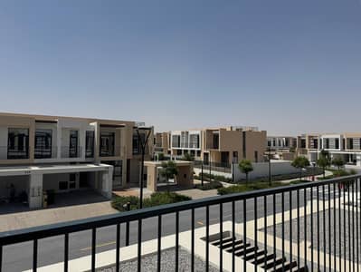 3 Bedroom Villa for Rent in Dubai South, Dubai - Stunning 3-BedroomVilla in Greenview 3,Dubai South