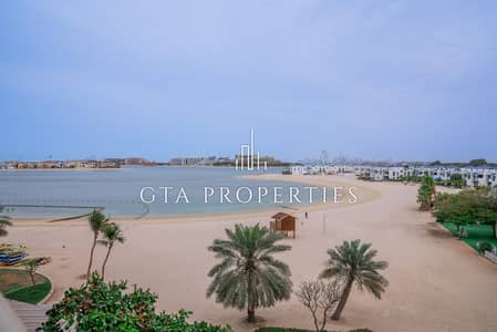 1 Bedroom Flat for Sale in Palm Jumeirah, Dubai - Well Maintained | Full Sea View | Beach Access