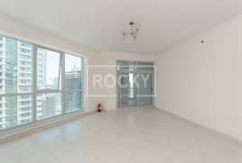 Exclusive|High Floor|Laundry and Store Room