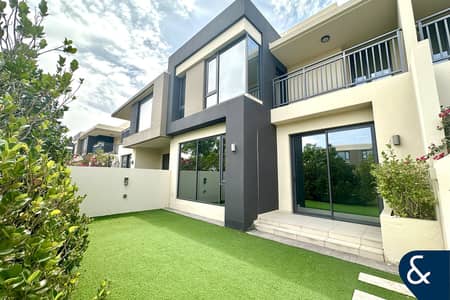 4 Bedroom Villa for Sale in Dubai Hills Estate, Dubai - 4 Bed | Greenbelt | Community Specialist