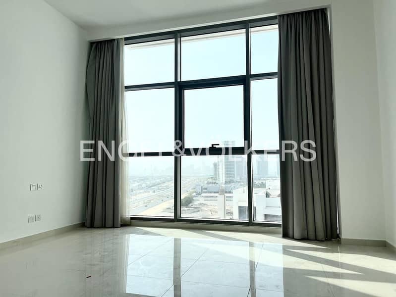 Corner Unit | Best Location | Ready To Move In