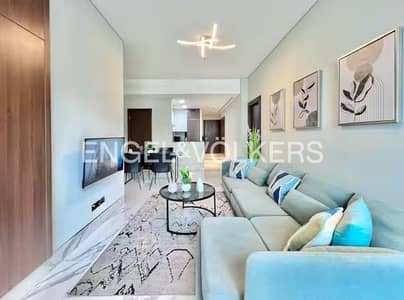 1 Bedroom Apartment for Rent in Business Bay, Dubai - Canal View | Elegant | Fully Furnished