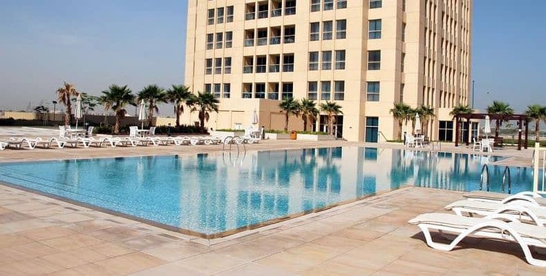 28 pool 4. jpg