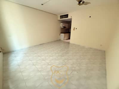 Studio for Rent in Rolla Area, Sharjah - IMG_5908. jpg