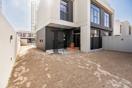 3 Bedroom Villa for Rent in Dubai South, Dubai - Semi Detached | Close Kitchen | View and Secure