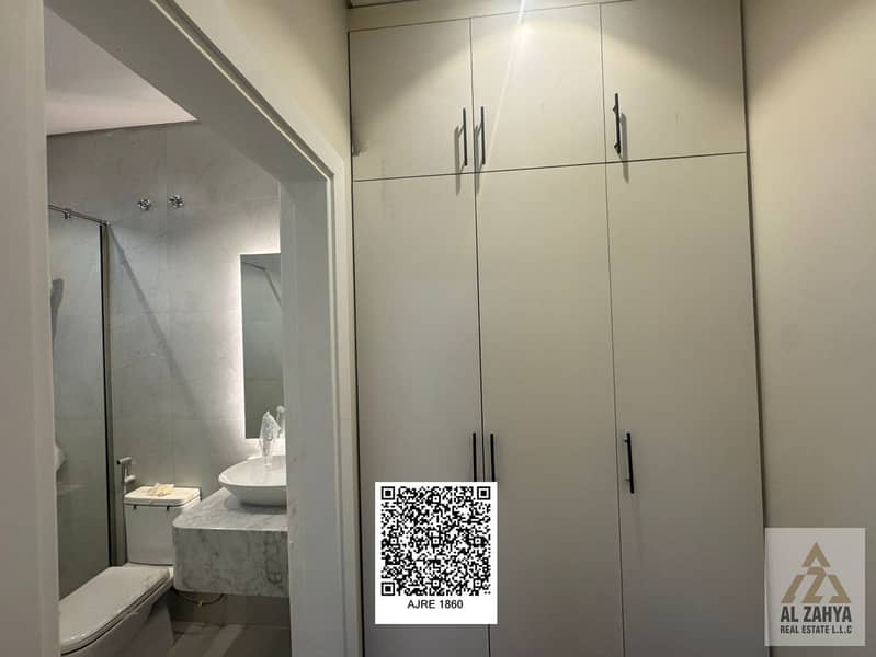 12 ae7e9607-407a-45d0-ae43-dd9119539ea2. jpg