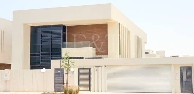 Single Row Original Price Villa NO SERVICE FEE!!!! Single Row Original Price Villa NO SERVICE FEE!!!!