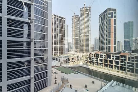 Office for Sale in Business Bay, Dubai - Fitted Office | Grade AI Prime Location | High ROI
