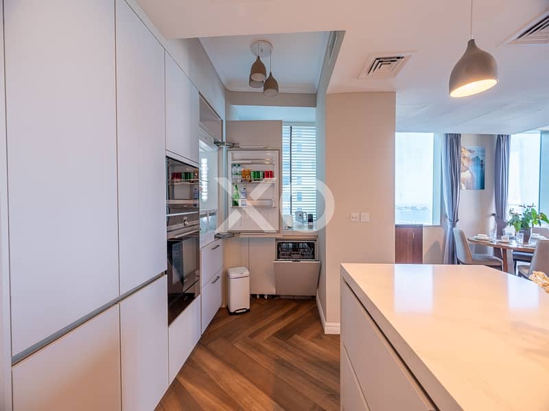 Upgraded | Sea View | Spacious | Vacant