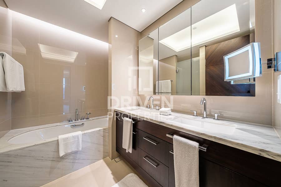 Vacant | Burj and Fountain View | Furnished - Image 15