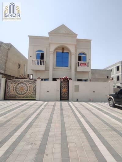 فیلا 5 غرف نوم للبيع في الزاهية، عجمان - photo_5926899812026928748_y. jpg