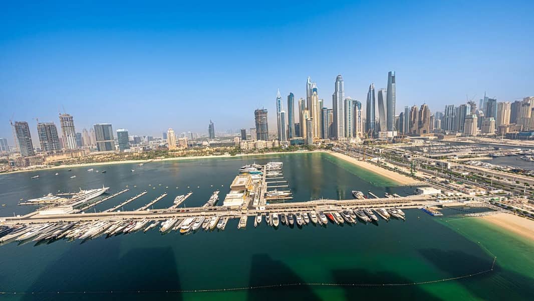 LUXE EMAAR BEACHFRONT | CORNER UNIT | 3BR+MAIDS - Image 42