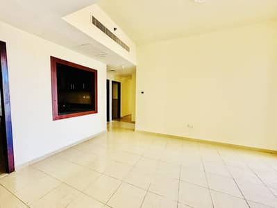3 Bedroom Apartment for Rent in Jumeirah Beach Residence (JBR), Dubai - Luxurious Lifestyle | Unmatched Views | Modern Comfort
