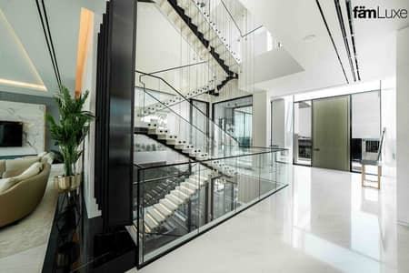 5 Bedroom Villa for Sale in Jumeirah, Dubai - La Mer Mansion | 18330 SF Waterfront Estate