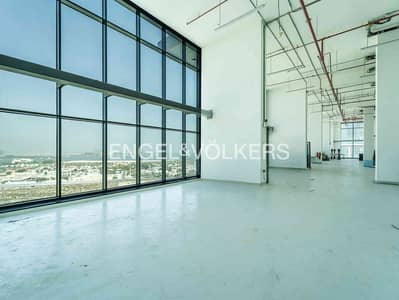 Office for Rent in Al Sufouh, Dubai - Full Floor > Semi-Fitted > Prime Location