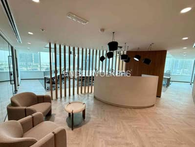 Office for Rent in Business Bay, Dubai - Fully Furnished > Canal Views > Vacant