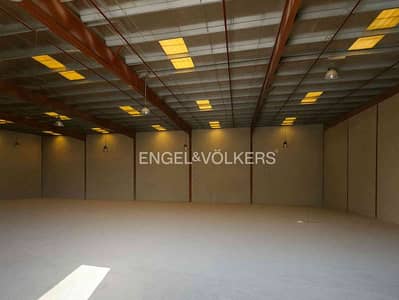 Warehouse for Rent in Dubai Investment Park (DIP), Dubai - High Ceiling > 20KW > Vacant > Loading Bay