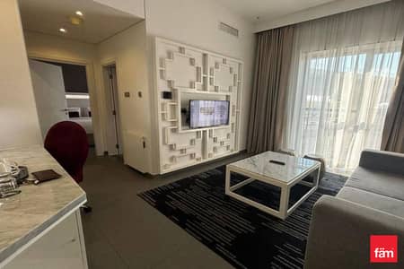 1 Bedroom Hotel Apartment for Sale in Dubai Marina, Dubai - Great Location| Good Invesment | Elegant