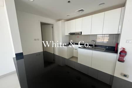 2 Bedroom Flat for Rent in Dubai South, Dubai - 2 Car Spaces | Storage Room | Unfurnished