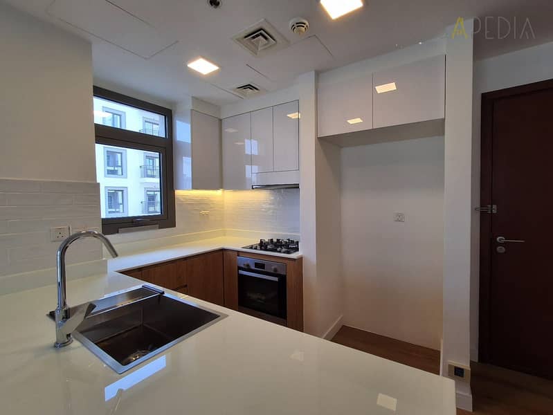 12 Zahra upgraded kitchen1. jpeg