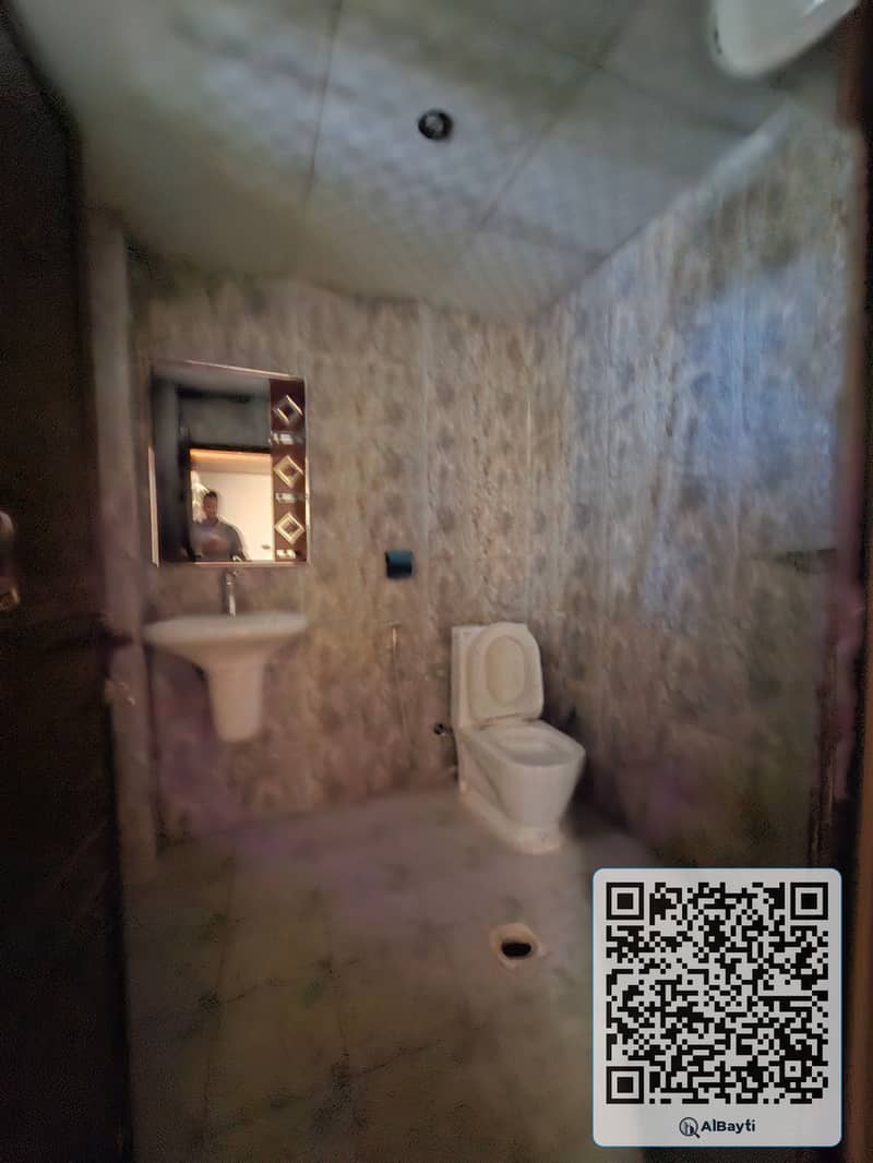 11 1000888977. jpg