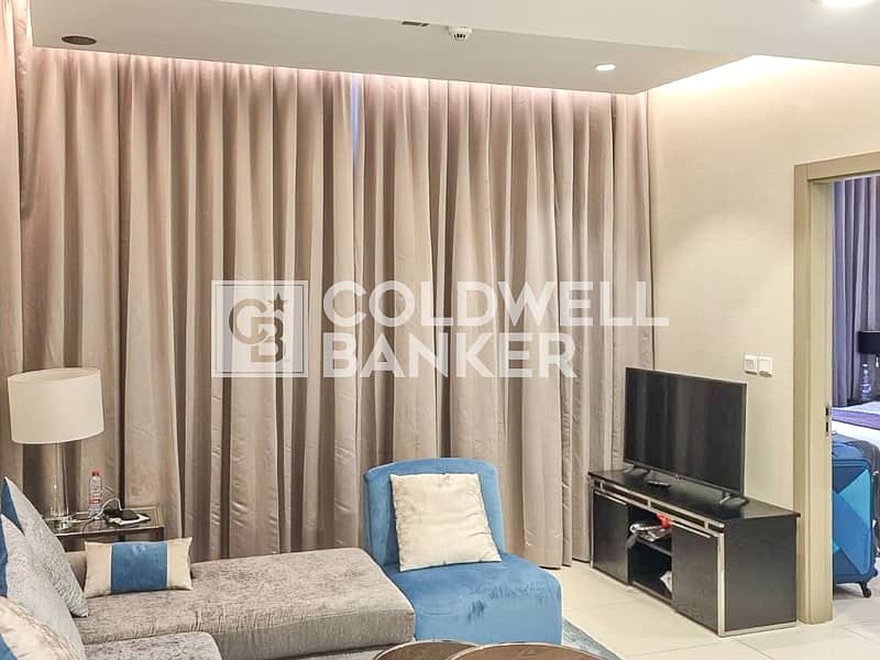Vacant | Fully Furnished | High Floor - Image 10