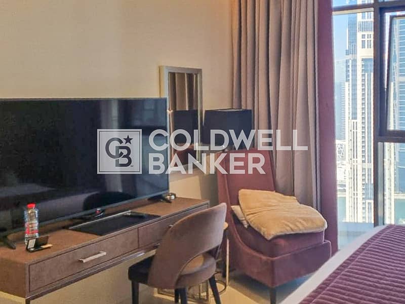 Vacant | Fully Furnished | High Floor - Image 11