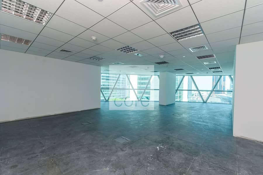 On low floor fitted office in Park Tower A
