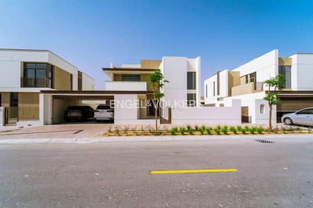 4 Bedroom Villa for Rent in Al Furjan, Dubai - Brand New | Vastu Villa | Next to Pool and Park