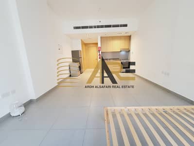 Studio for Rent in Muwaileh, Sharjah - 20241013_145733. jpg
