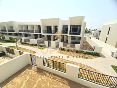 4 Bedroom Villa for Rent in Town Square, Dubai - 0fa1e331-4e0e-4f8d-b0a7-ed4630434d2d. jpg