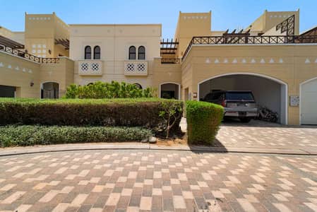 تاون هاوس 4 غرف نوم للبيع في مدن، دبي - تاون هاوس في نسيم،مدن 4 غرف 5595000 درهم - 12801472