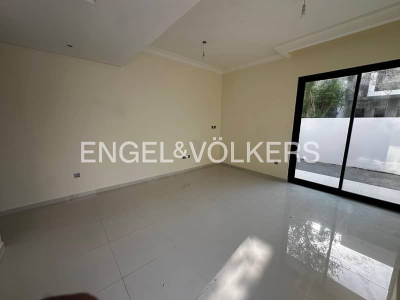 Modern Family Home | Private Outdoor Space