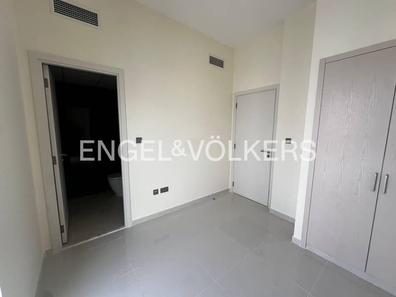 Modern Family Home | Private Outdoor Space