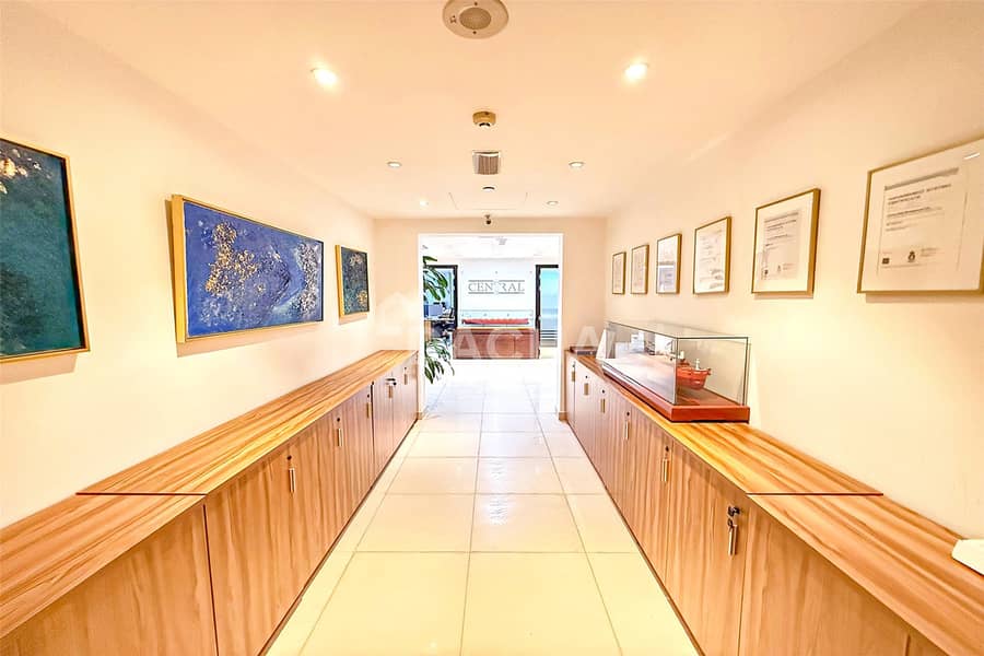 位于朱美拉湖塔 (JLT)，JLT T区，财富行政大楼 的写字楼 350000 AED - 12801814