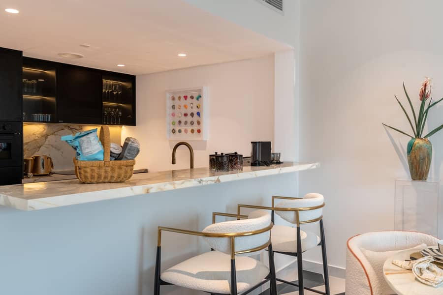 Upgraded | Fully Furnished | Prime Location - Image 7