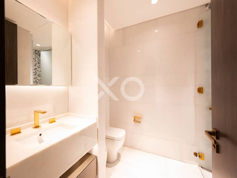 High Floor | Best Unit | Private Jacuzzi - Image 15