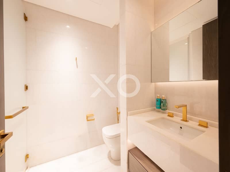 High Floor | Best Unit | Private Jacuzzi - Image 16