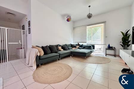 2 Bedroom Apartment for Sale in The Greens, Dubai - 2 Bedrooms | Vacant Soon | Unfurnished