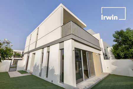 4 Bedroom Villa for Sale in Tilal Al Ghaf, Dubai - Exquisite Villa | Prime Spot | Family Living