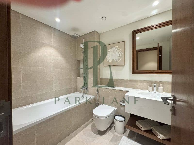 FULLY FURNISHED | UPGRADED 3BR+M | READY TO MOVE IN - Image 19