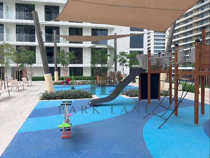 FULLY FURNISHED | UPGRADED 3BR+M | READY TO MOVE IN - Image 26