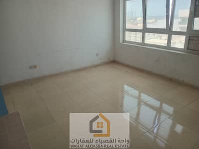 Studio for Rent in Al Qulayaah, Sharjah - ٢٠٢٥٠٩١٣_١٢٠٥٠٢. jpg