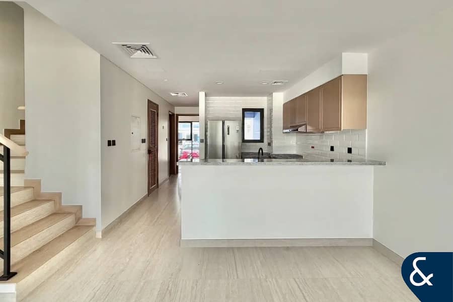 Park Facing | Single Row | Appliances | 4 Bed