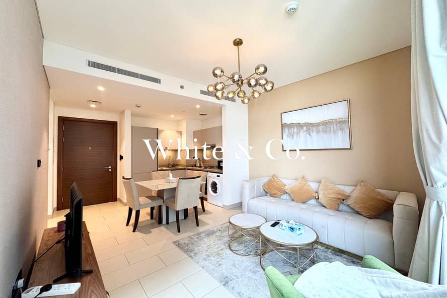 Fully Furnished | Bright | Vacant Now