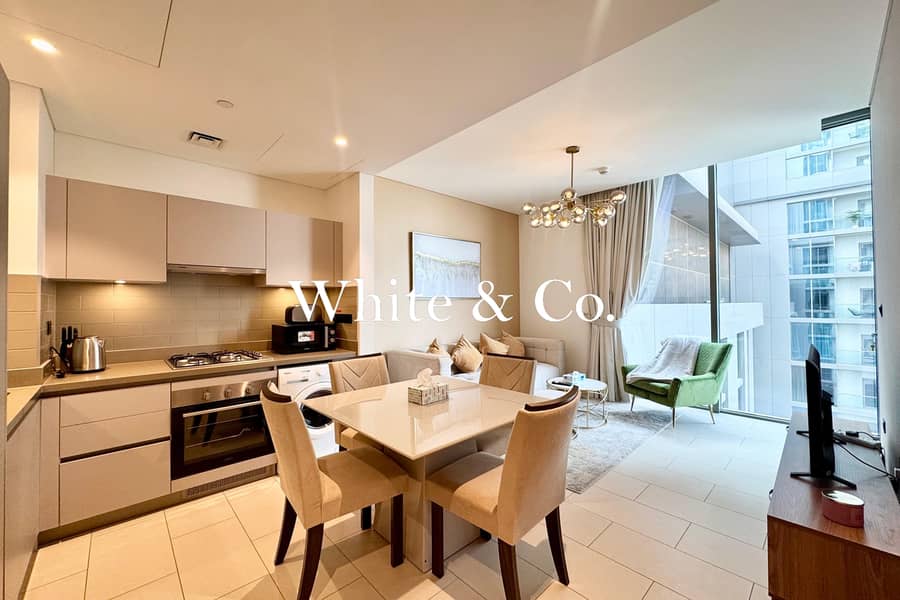 Fully Furnished | Bright | Vacant Now