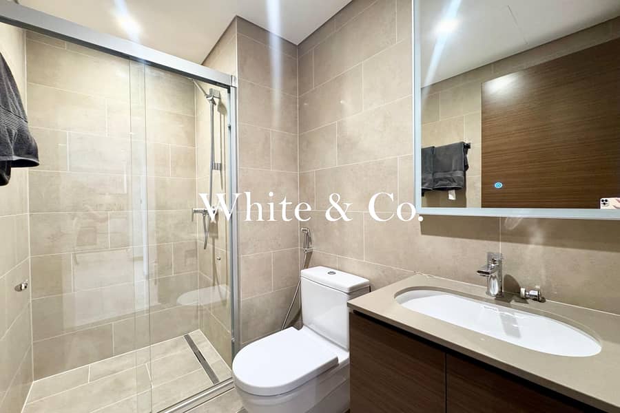 Fully Furnished | Bright | Vacant Now - Image 10