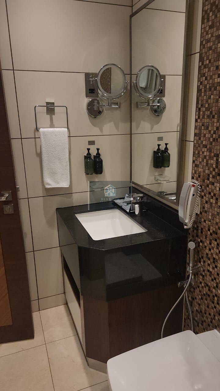 Prime Location | Fully Furnished | City VIew - Image 9