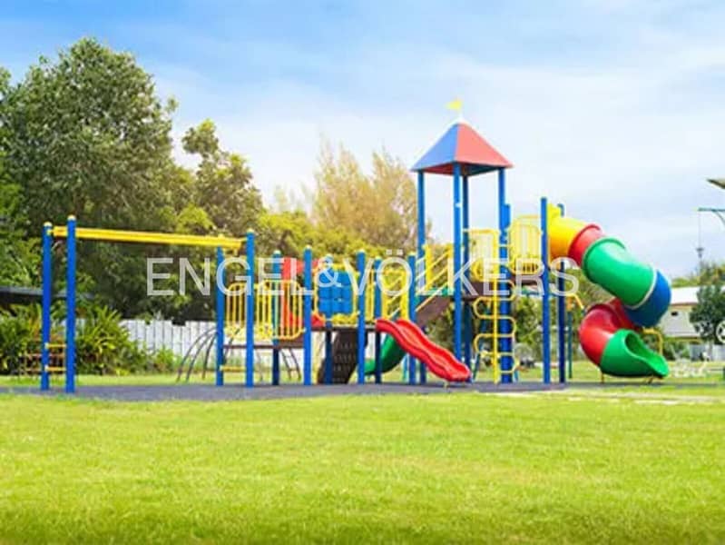 High Floor I Corner Unit I Panoramic Views - Image 7